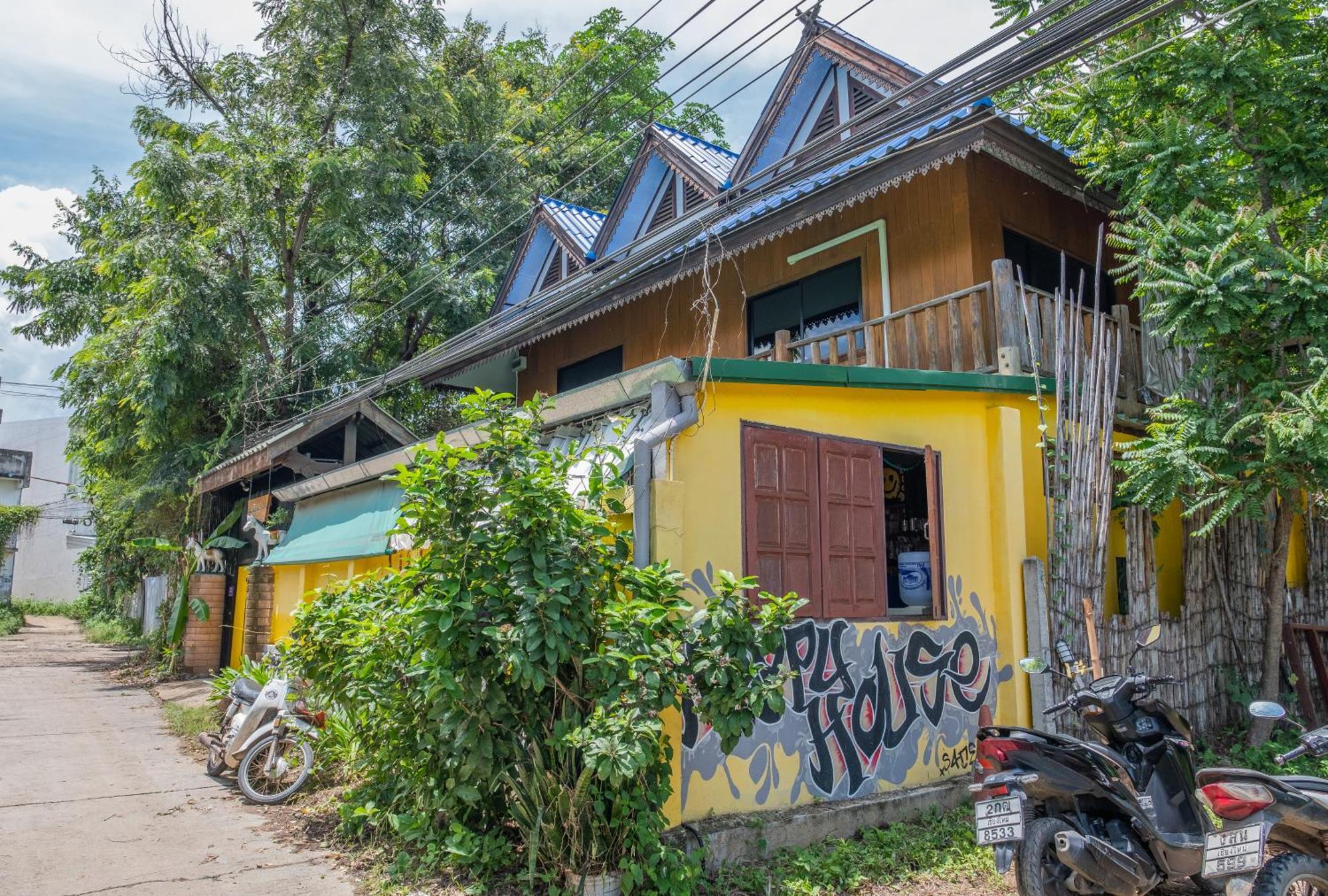 Auberge de jeunesse Happy House Backpackers à Pai Extérieur photo
