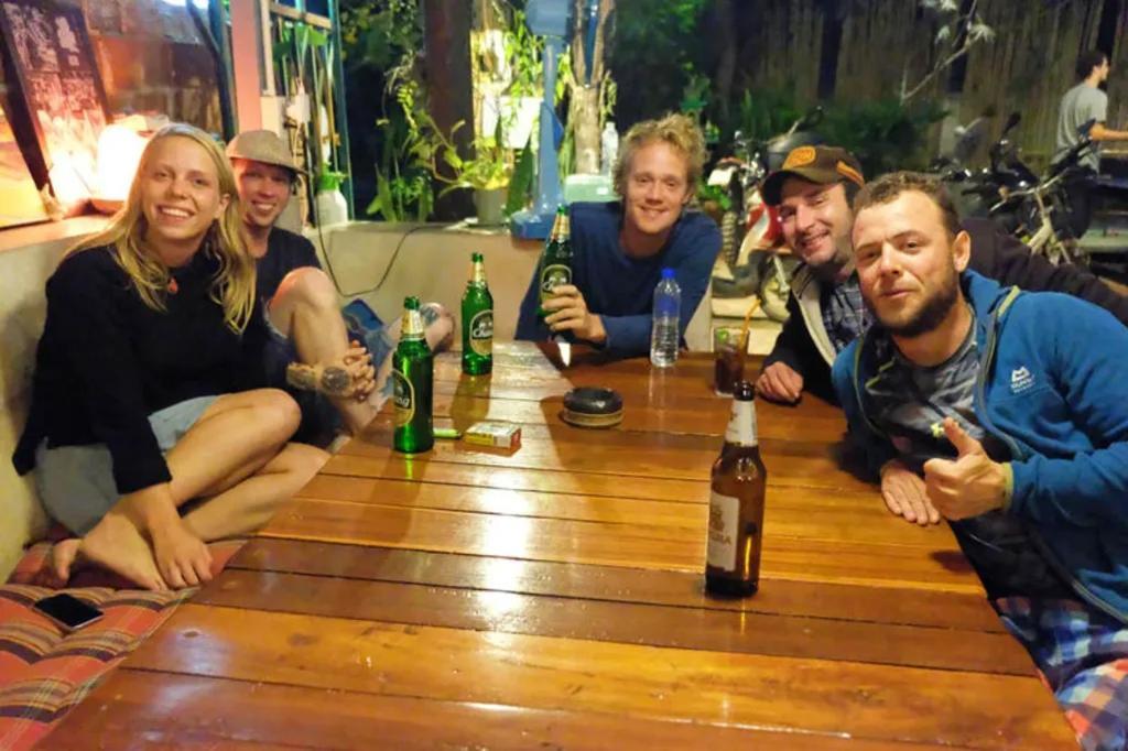 Auberge de jeunesse Happy House Backpackers à Pai Extérieur photo